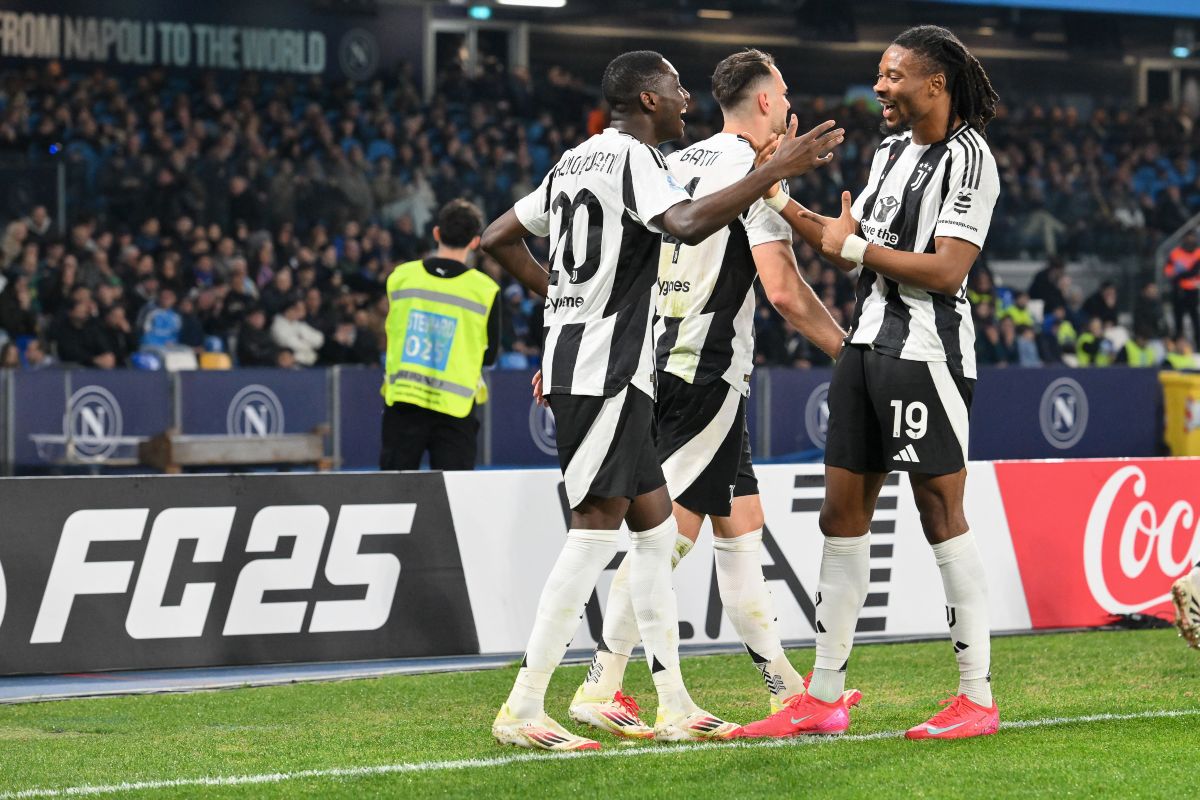 Esultanza della Juventus al gol di Randal Kolo Muani in Napoli-Juventus del 25 gennaio 2025